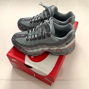 NIKE Air Max 95 SE